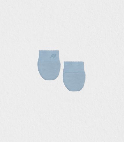 Soft organic cotton baby mittens for newborns